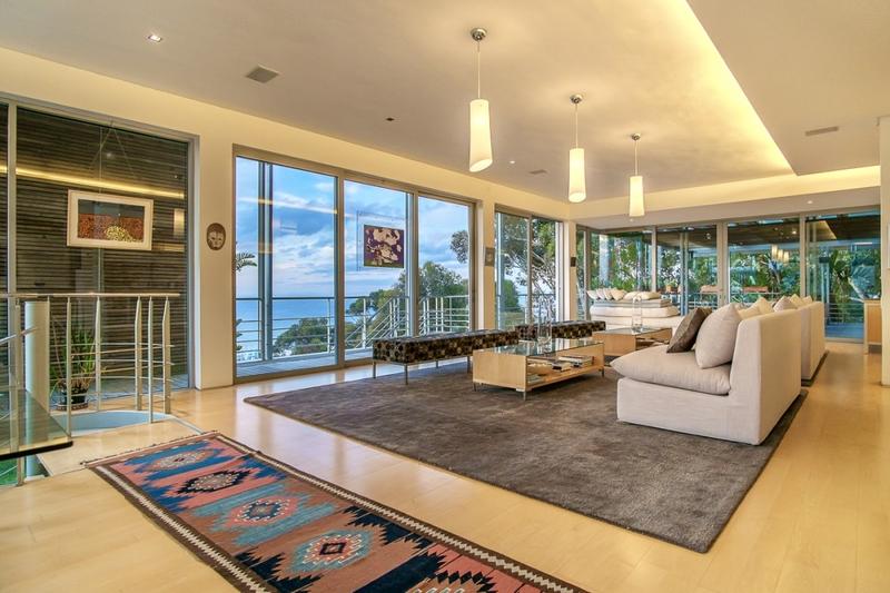 5 Bedroom Property for Sale in Bantry Bay Western Cape